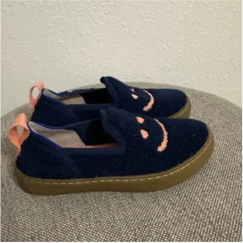 Rothy's The Kids Sneaker Knit Navy Blue with a Smile and a Winking Eye Size 13